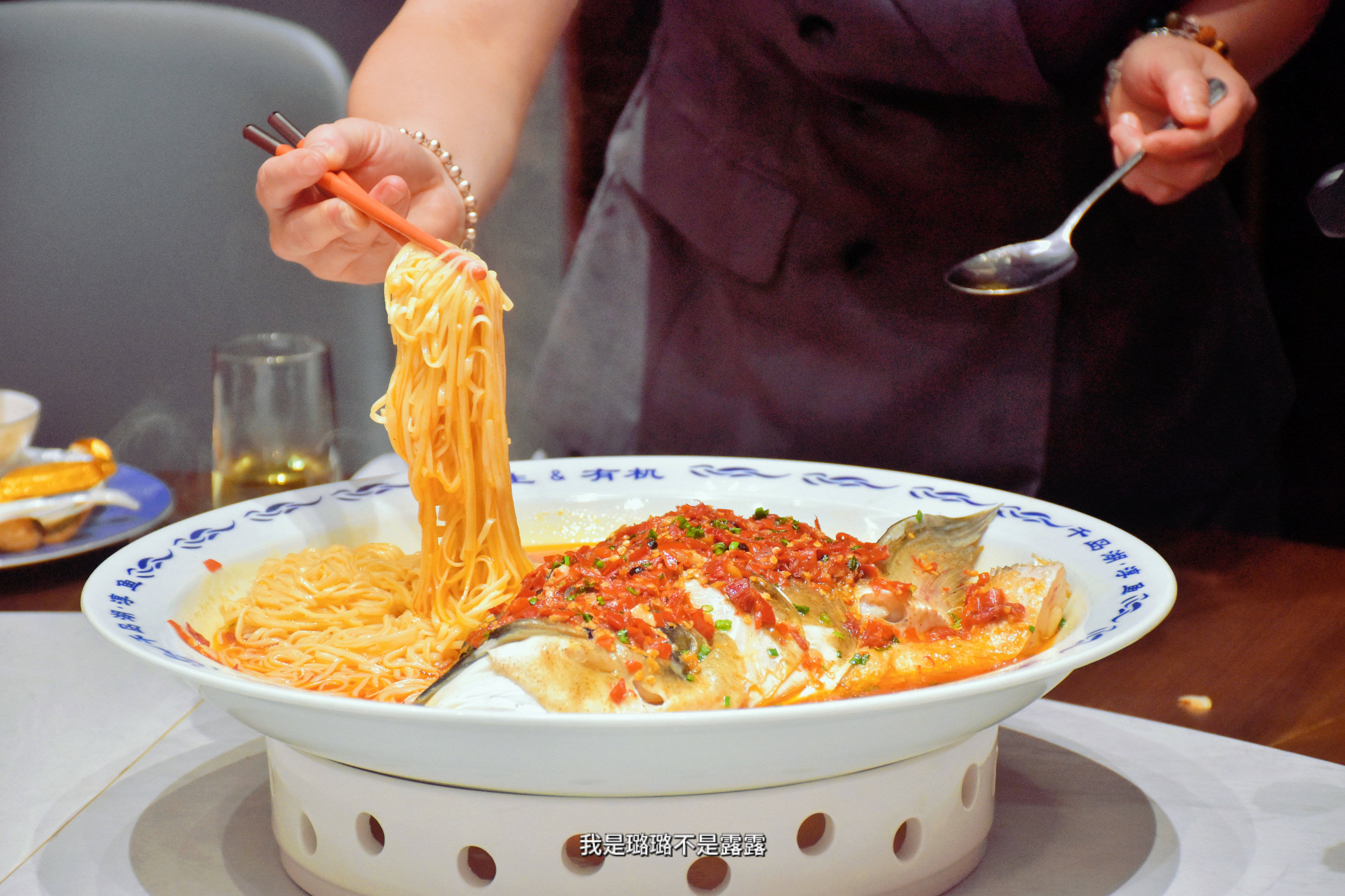 美食:味蕾狂欢！邻院里海鲜融合菜美食，一场不容错过的美食之旅！