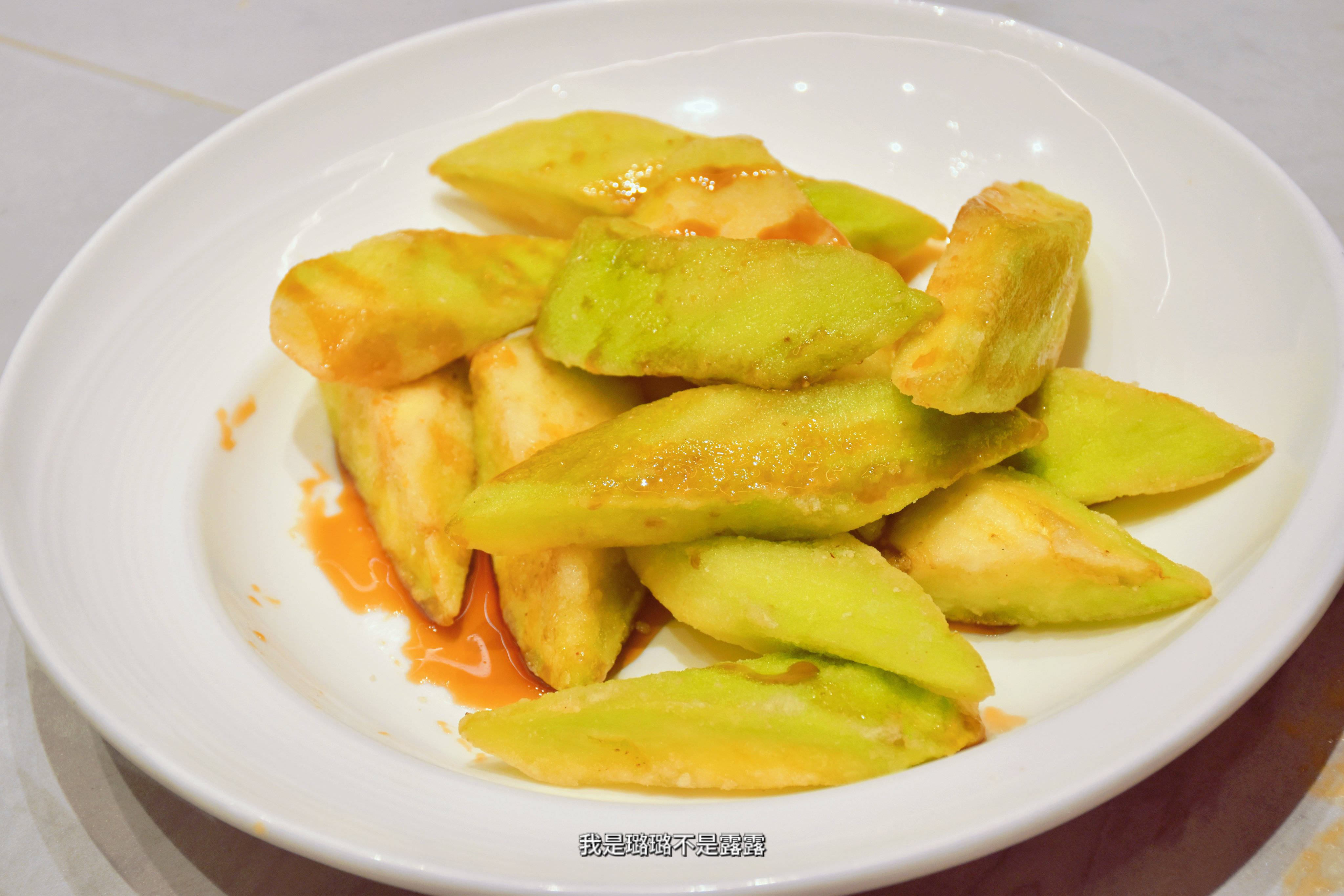 美食:味蕾狂欢！邻院里海鲜融合菜美食，一场不容错过的美食之旅！