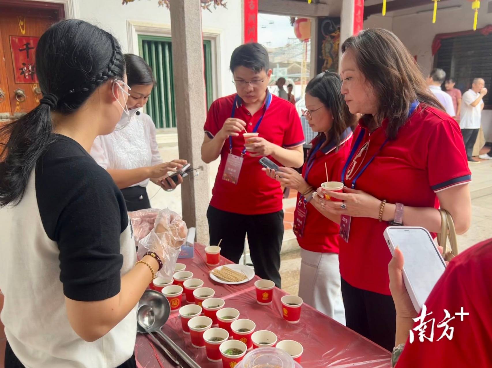 美食:品乡村风情、尝地道美食、漫步广济桥……香港区潮人联会“潮”体验